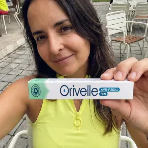 Customer with Orivelle pen